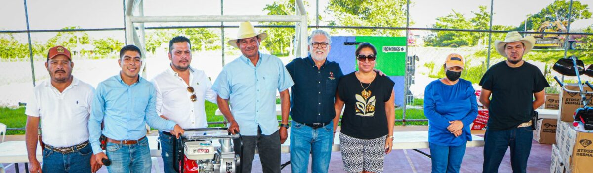 ENTREGA DE PAQUETES AGROPECUARIOS A BAJO COSTO EN AGUACATAL